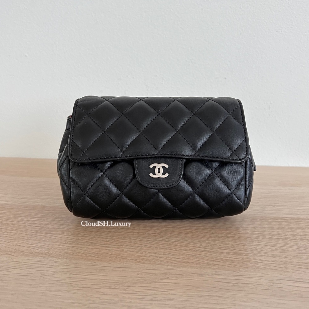 Auth Chanel Black Classic Flap Cosmetic Pouch w/ Mirror - Excellent